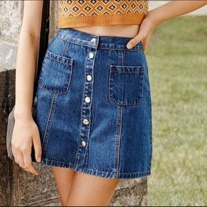 BDG Snap Button Pocket Blue Denim Jean Skirt Large